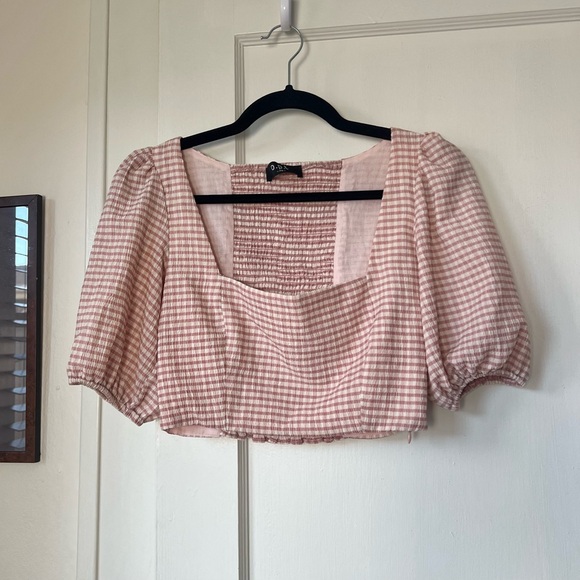 O.P.T. Pink Gingham Puff-Sleeve Crop Top - Picture 2 of 6